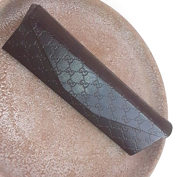 Gucci Havana Brown Tortoise Cat Eye Eyeglass Frames, Case and Gift Bag - Picture 12 of 13